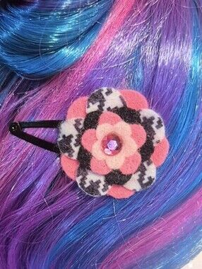 Handmade Neon Pink Black White Flower Felt Hair Clip Y2K Style